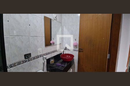 Casa para alugar com 120m², 3 quartos e sem vagaBanheiro