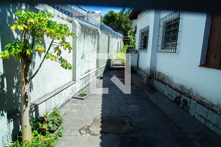 Casa à venda com 550m², 4 quartos e 3 vagas Casa à venda com 550m², 4 quartos e 3 vagasVista da Suíte da casa 3