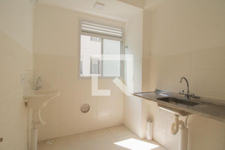 Apartamento para alugar com 44m², 2 quartos e 1 vaga Apartamento para alugar com 44m², 2 quartos e 1 vagaCozinha e Área de Serviço