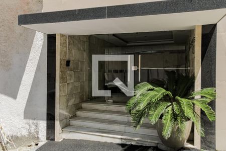 Apartamento à venda com 95m², 3 quartos e 1 vagaEntrada