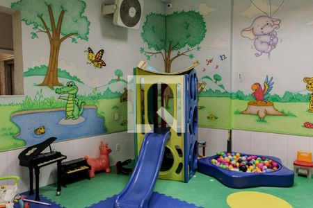 Apartamento à venda com 95m², 3 quartos e 1 vagaÁrea comum - Playground