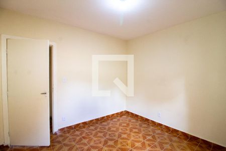 Quarto 2 de casa para alugar com 2 quartos, 120m² em Vila Zamataro, Guarulhos