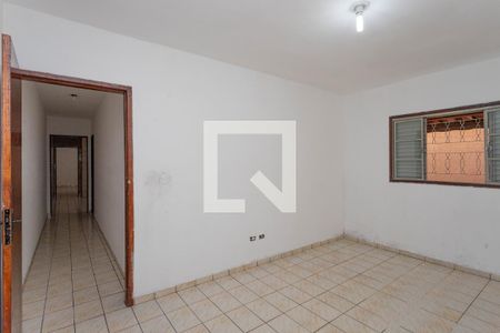 Casa para alugar com 120m², 2 quartos e 1 vaga Casa para alugar com 120m², 2 quartos e 1 vagaQuarto 2