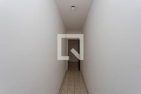 Corredor de casa para alugar com 2 quartos, 120m² em Conceição, Diadema
