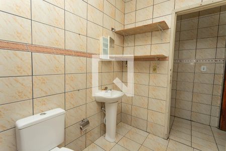 Casa para alugar com 120m², 2 quartos e 1 vaga Casa para alugar com 120m², 2 quartos e 1 vagaBanheiro