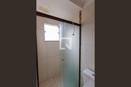 Banheiro da Suíte de apartamento para alugar com 2 quartos, 62m² em Vila Camilópolis, Santo André
