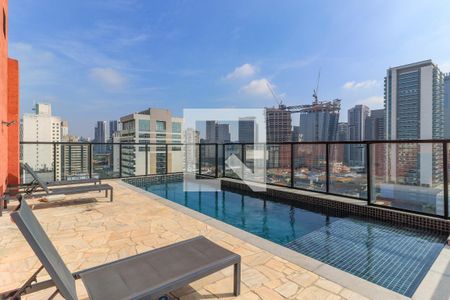 Apartamento à venda com 35m², 1 quarto e 1 vaga Apartamento à venda com 35m², 1 quarto e 1 vagaÁrea comum - Piscina