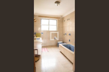 Apartamento à venda com 460m², 6 quartos e 1 vagaBanheiro da Suíte