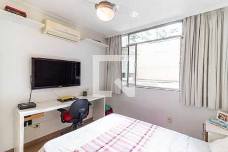 Quarto 1  de apartamento à venda com 2 quartos, 62m² em Icaraí, Niterói