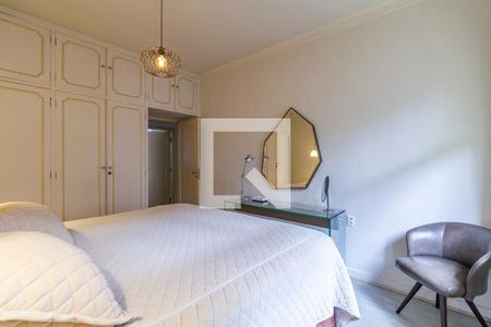 Casa à venda com 568m², 4 quartos e 4 vagasQuarto 2