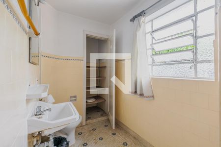 Banheiro de casa para alugar com 1 quarto, 50m² em Sumaré, São Paulo
