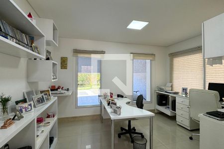 Escritório de casa de condomínio à venda com 4 quartos, 555m² em Alphaville, Santana de Parnaíba