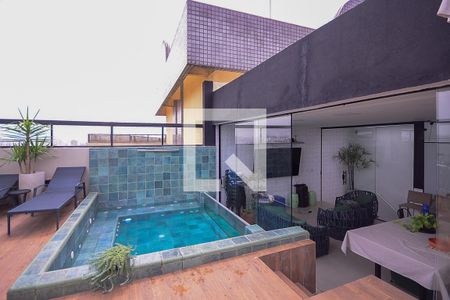 Apartamento à venda com 175m², 3 quartos e 3 vagas Apartamento à venda com 175m², 3 quartos e 3 vagasÁrea de Lazer - Piscina
