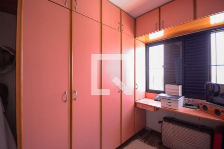 Apartamento à venda com 175m², 3 quartos e 3 vagas Apartamento à venda com 175m², 3 quartos e 3 vagasQuarto 2