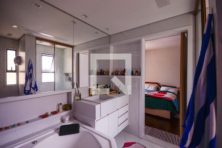 Apartamento à venda com 175m², 3 quartos e 3 vagas Apartamento à venda com 175m², 3 quartos e 3 vagasBanheiro do Quarto 1