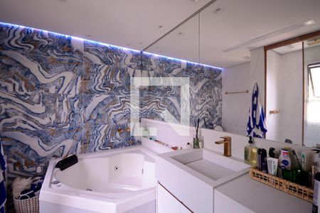 Apartamento à venda com 175m², 3 quartos e 3 vagas Apartamento à venda com 175m², 3 quartos e 3 vagasBanheiro do Quarto 1