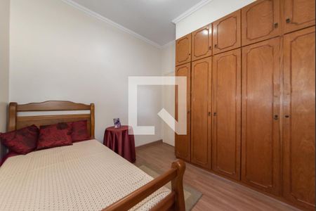 Casa à venda com 174m², 3 quartos e 2 vagasQuarto 2