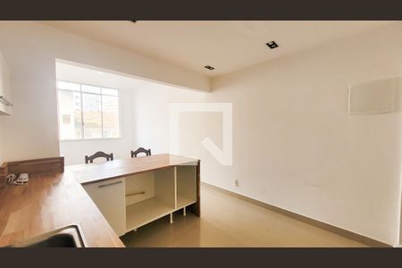 Apartamento à venda com 70m², 3 quartos e sem vagaCozinha