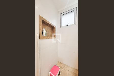 Apartamento à venda com 70m², 3 quartos e sem vagaBanheiro Social