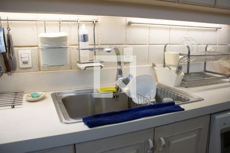 Apartamento à venda com 125m², 2 quartos e 1 vaga Apartamento à venda com 125m², 2 quartos e 1 vagaCozinha