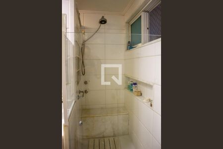 Apartamento à venda com 125m², 2 quartos e 1 vaga Apartamento à venda com 125m², 2 quartos e 1 vagaBanheiro 1