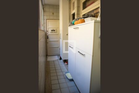 Apartamento à venda com 125m², 2 quartos e 1 vaga Apartamento à venda com 125m², 2 quartos e 1 vagaÁrea de serviço