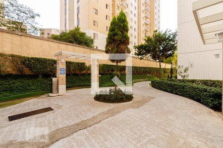 Apartamento para alugar com 64m², 2 quartos e 1 vagaÁrea Comum