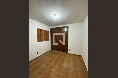 Casa à venda com 4 quartos, 264m² em Alípio de Melo, Belo Horizonte