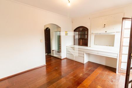 Casa à venda com 249m², 4 quartos e 4 vagasQuarto 4 - Suíte