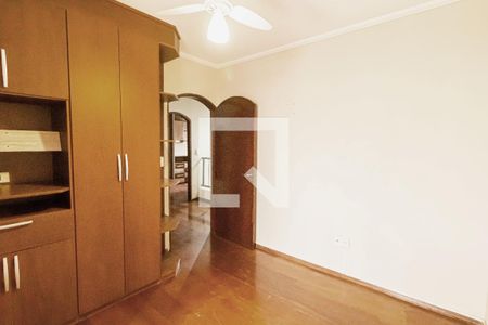 Casa à venda com 249m², 4 quartos e 4 vagasQuarto 3