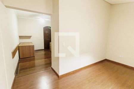 Quarto 2 de casa à venda com 4 quartos, 249m² em Vila Camilopolis, Santo André