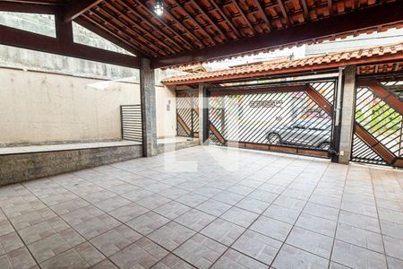 Casa à venda com 249m², 4 quartos e 4 vagasGaragem