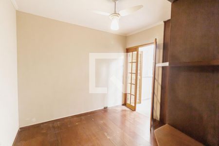 Casa à venda com 249m², 4 quartos e 4 vagasQuarto 3