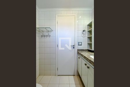 Apartamento à venda com 133m², 4 quartos e 2 vagasBanheiro da Suíte