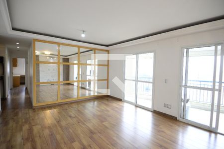 Apartamento para alugar com 133m², 4 quartos e 2 vagasSala