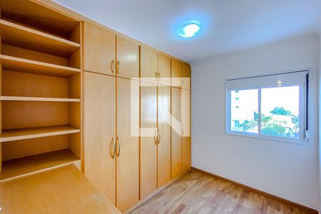 Apartamento à venda com 133m², 4 quartos e 2 vagasQuarto 2 - Suíte