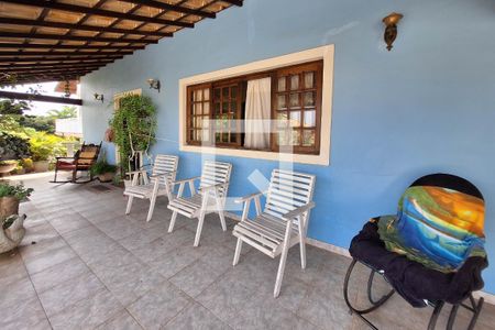 Casa de condomínio à venda com 207m², 5 quartos e 2 vagasQuintal