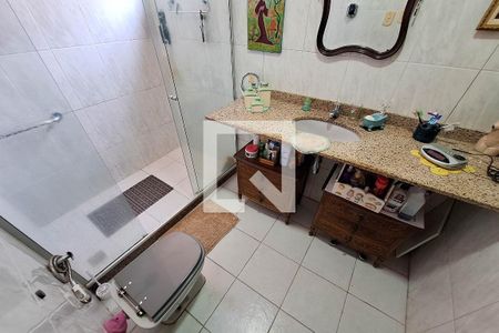 Casa de condomínio à venda com 207m², 5 quartos e 2 vagasBanheiro da Suíte