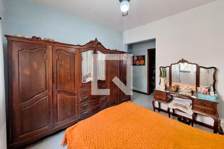 Casa de condomínio à venda com 207m², 5 quartos e 2 vagasSuíte