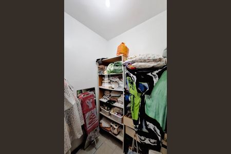 Casa de condomínio à venda com 207m², 5 quartos e 2 vagasCloset da suíte