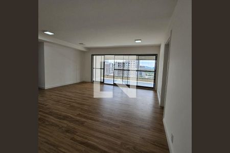 Apartamento para alugar com 3 quartos, 156m² em Butantã, São Paulo