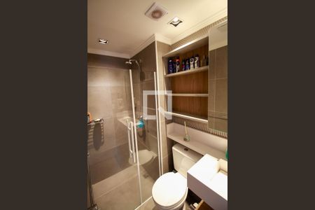 Studio para alugar com 25m², 1 quarto e 1 vaga Studio para alugar com 25m², 1 quarto e 1 vagaBanheiro