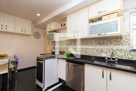 Apartamento à venda com 172m², 3 quartos e 1 vaga Apartamento à venda com 172m², 3 quartos e 1 vagaCozinha