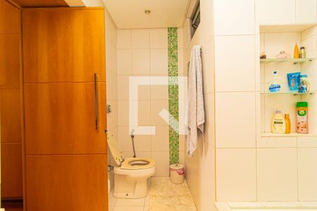 Apartamento à venda com 172m², 3 quartos e 1 vaga Apartamento à venda com 172m², 3 quartos e 1 vagaBanheiro Quarto 1