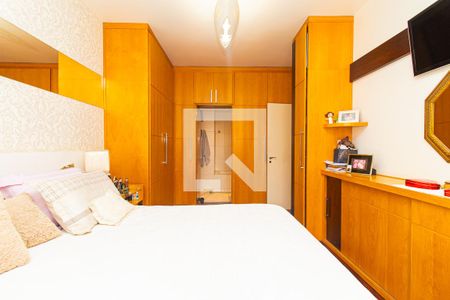 Apartamento à venda com 172m², 3 quartos e 1 vaga Apartamento à venda com 172m², 3 quartos e 1 vagaQuarto 1