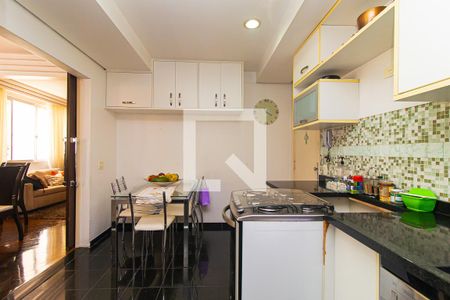 Apartamento à venda com 172m², 3 quartos e 1 vaga Apartamento à venda com 172m², 3 quartos e 1 vagaCozinha