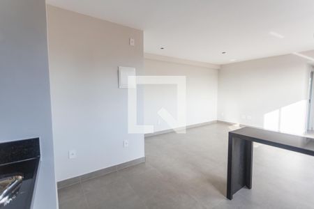Cozinha/Área de Serviço de apartamento à venda com 1 quarto, 62m² em Santa Tereza, Belo Horizonte