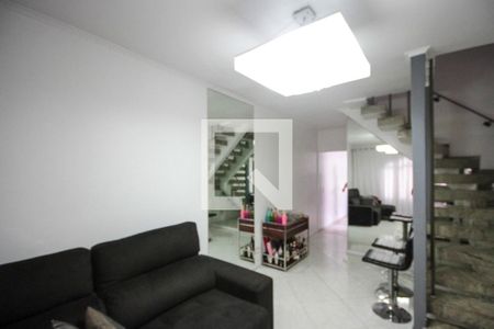 Sala de casa para alugar com 2 quartos, 170m² em Vila Ema, São Paulo