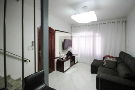Sala de casa para alugar com 2 quartos, 170m² em Vila Ema, São Paulo