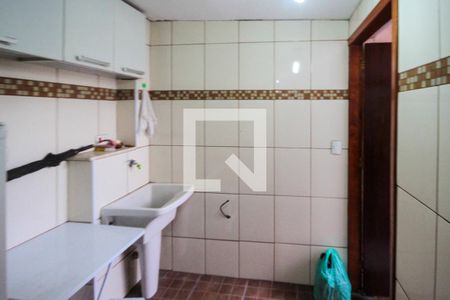 Casa para alugar com 170m², 2 quartos e 2 vagasÁrea de Serviço